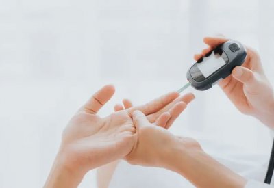 لخفض مستويات السكر بالدم.. عليك بـ6 خضراوات غنية بالألياف