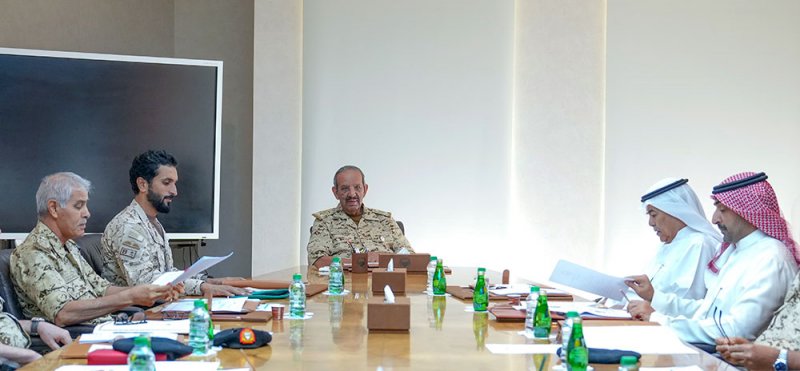 القائد العام: "قوة الدفاع" مستمرة بتحديث المنظومات العسكرية لاستدامة الجاهزية القتالية