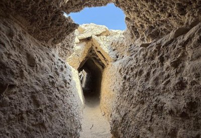 "الثقافة والآثار" تستعرض أحدث المكتشفات الأثرية في مدينة حمد وأبوصيبع