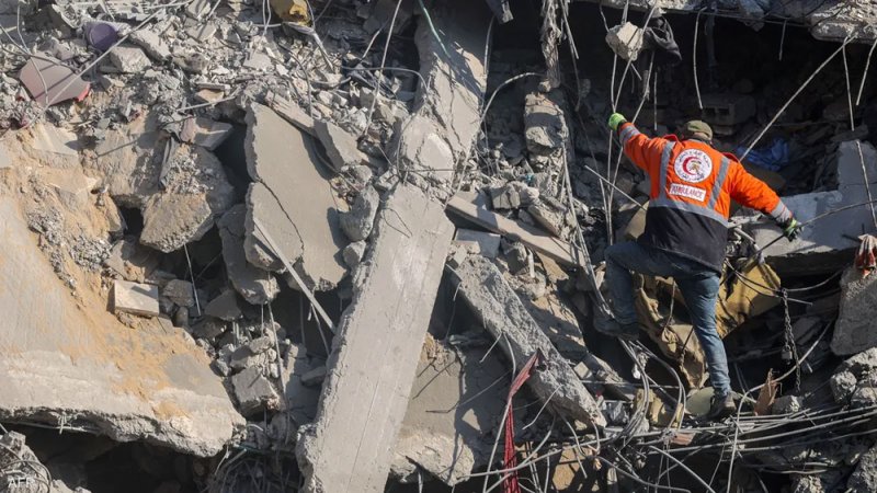 الدفاع المدني: 19 قتيلا جراء غارات إسرائيلية على قطاع غزة
