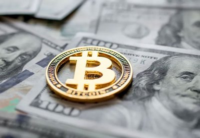 الدولار يتخلى عن مكاسبه بعد ترشيح سكوت بسنت وزيرا للخزانة