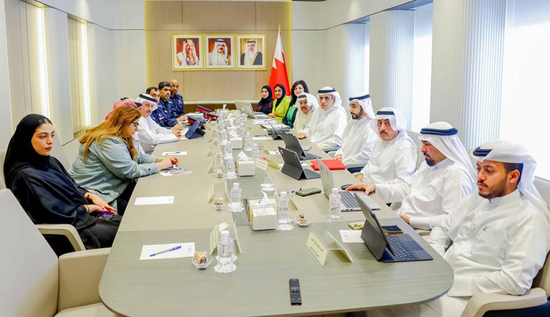 "خارجية الشورى" تناقش مع "الداخلية" و"العدل" مشروع قانون بشأن انضمام مملكة البحرين إلى اتفاقية "المرور"