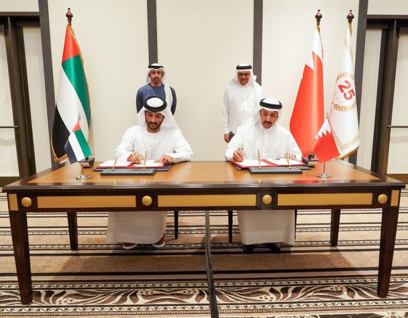 وزير "المواصلات": شراكة استراتيجية وثيقة ومتنامية في مجال الطيران المدني مع الإمارات