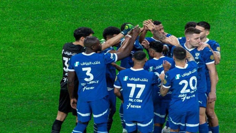 "صد ورد".. الهلال يرد على تغريدة الأهلي السعودي