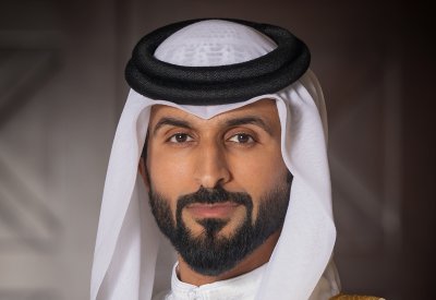 ناصر بن حمد: إطلاق مبادرات لاستغلال طاقات الشباب