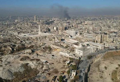 فصائل مسلحة تفرض حظرا شاملا للتجوال في مدينة حلب
