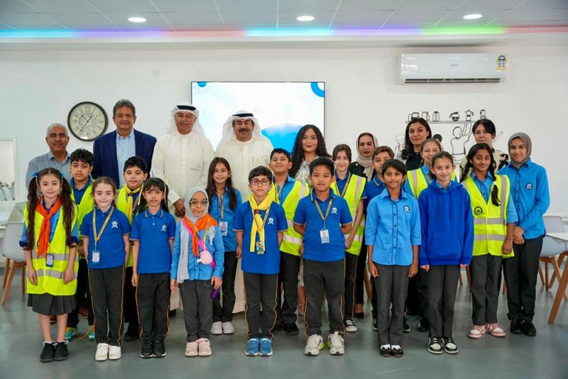 نادي روتاري سيف البحرين يجتمع مع روتاركت مدرسة دلمون لتعزيز التعاون وخدمة المجتمع