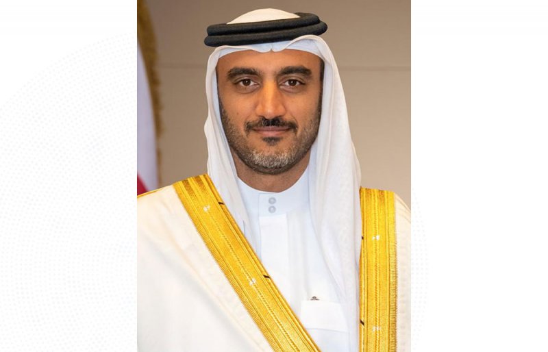 وزير شؤون مجلس الوزراء: المرأة البحرينية أثبتت جدارتها وقدرتها على التميّز في شتى الميادين ورسخت مكانتها كشريك جدير في بناء الدولة