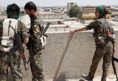 مصادر: القوات الكردية تبدأ الانسحاب من شمال شرق حلب