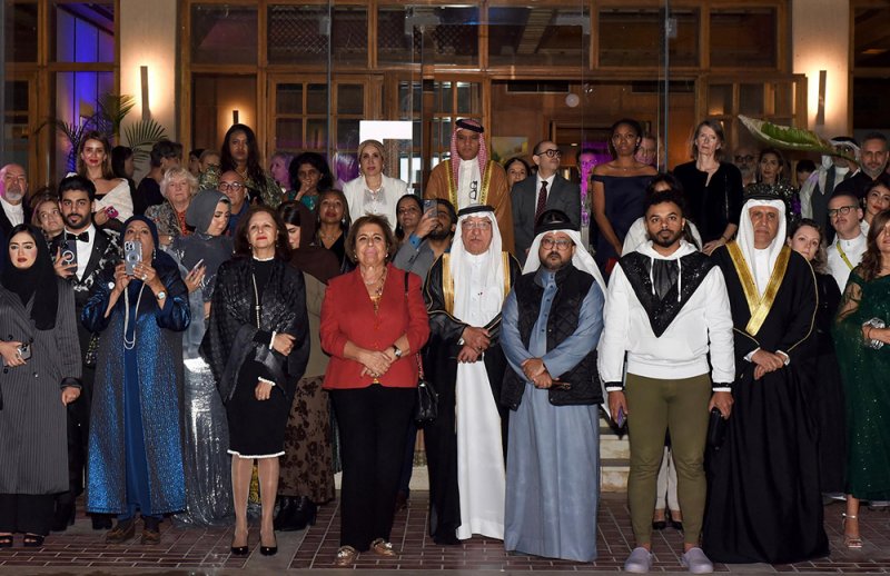 السفارة الفرنسية تحتفي بفعالية السجادة الحمراء ”تأنق لإثارة الإعجاب"