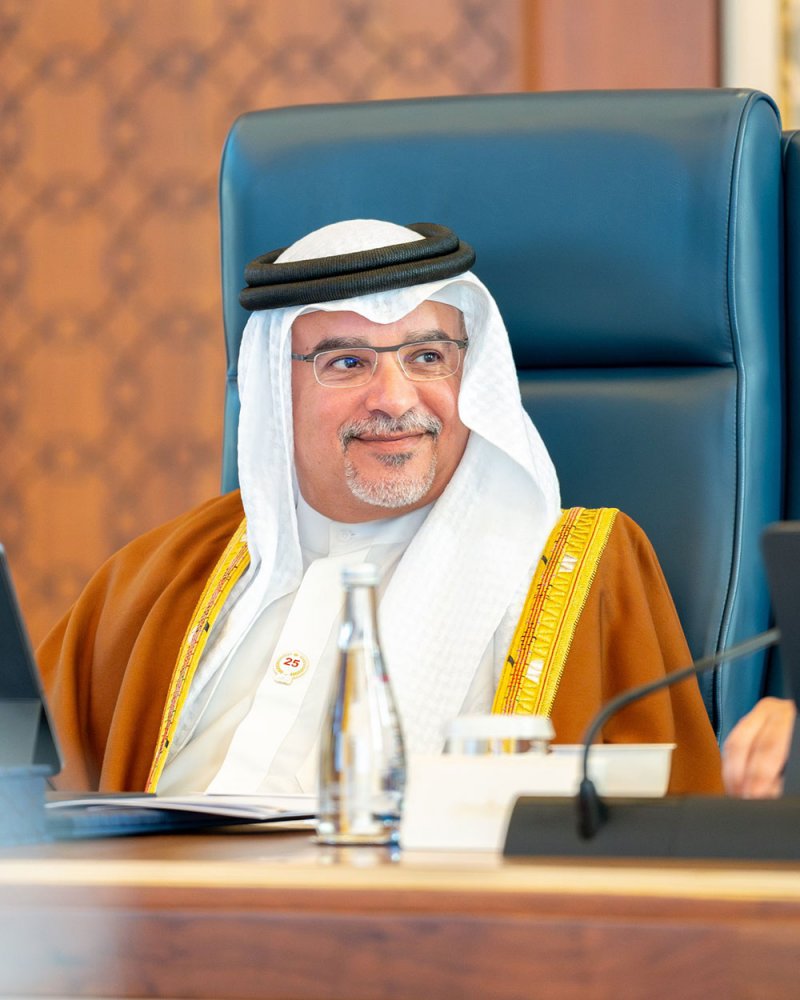 بالصور: سمو ولي العهد رئيس مجلس الوزراء يترأس جلسة مجلس الوزراء 