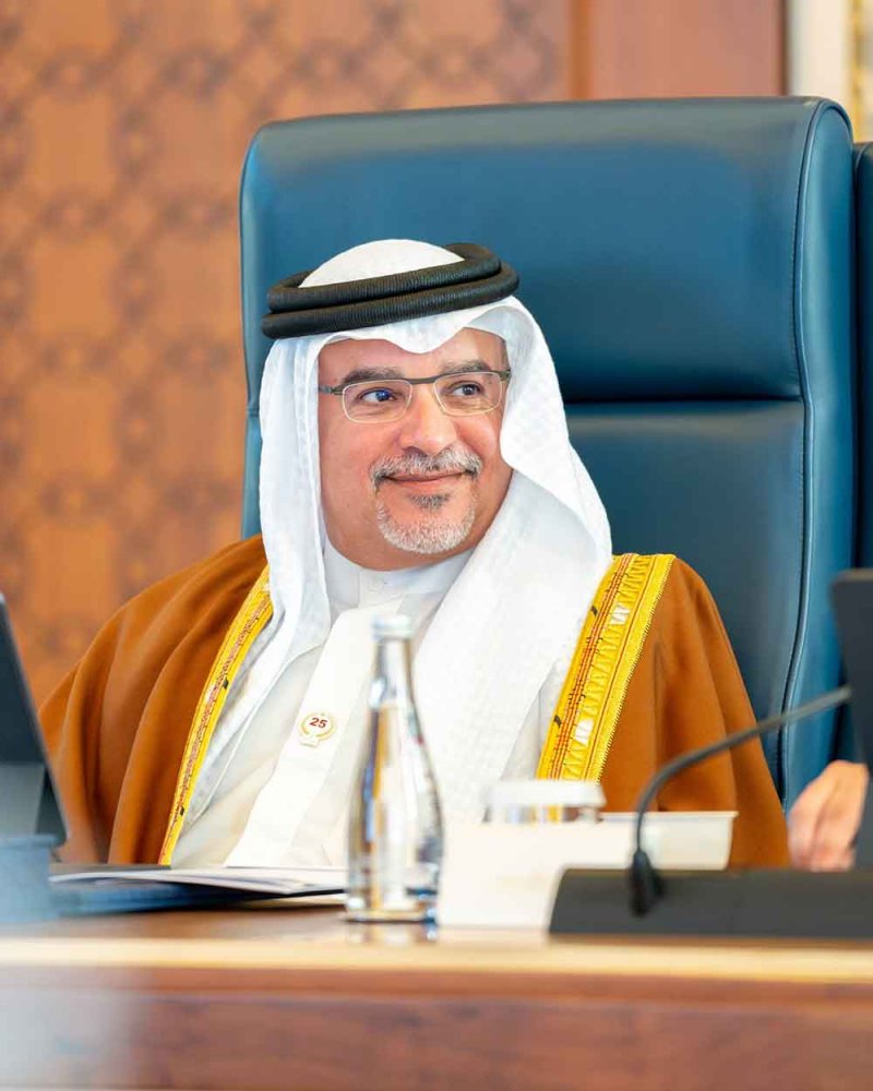 مجلس الوزراء: إنجازات فريق البحرين وتميزه حظي بإعجاب وتقدير دولي