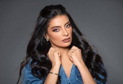 أمل غربي تغني للإمارات