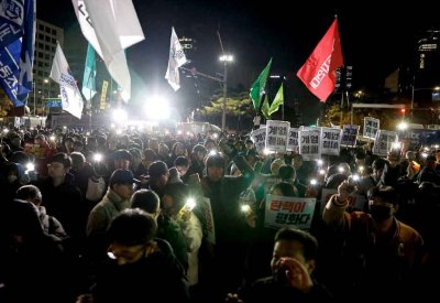أزمة كوريا الجنوبية تتفاقم والتصويت على عزل الرئيس خلال أيام
