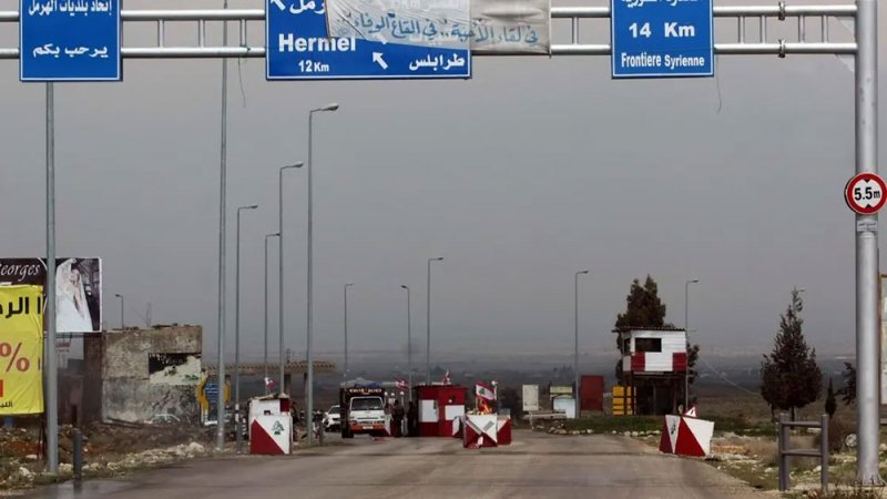 حزب الله انتشر على الحدود بين لبنان وسوريا.. مصادر تكشف