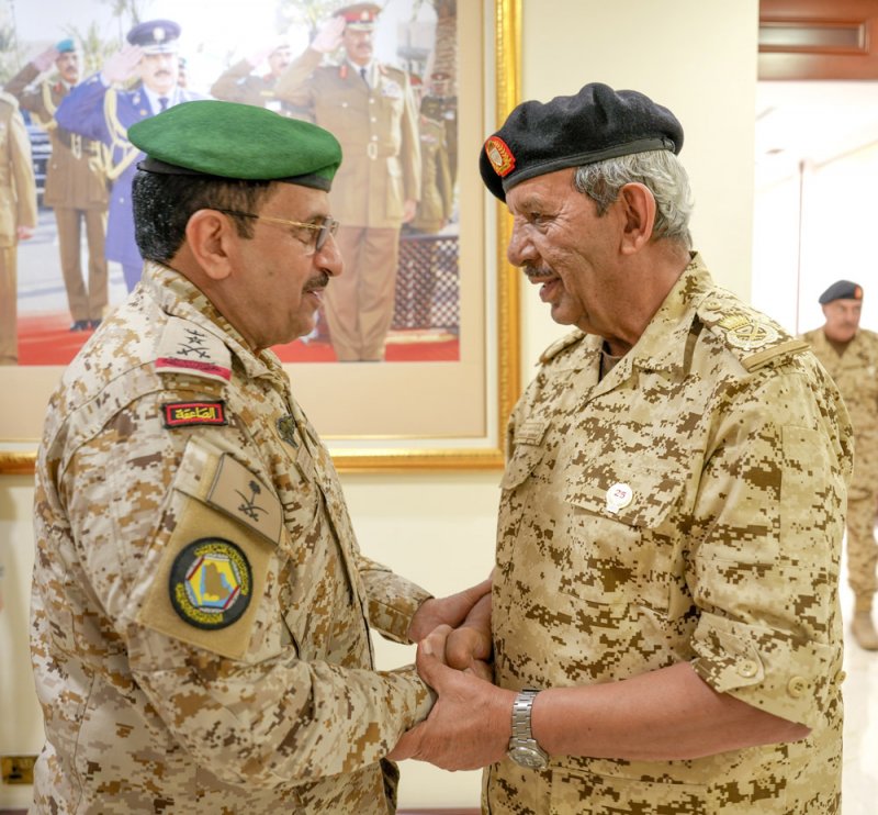 القائد العام لقوة دفاع البحرين يستقبل قائد القيادة العسكرية الموحدة بدول مجلس التعاون لدول الخليج العربية