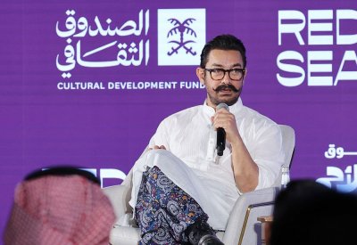 عامر خان أهمية السينما كوسيلة للتواصل الثقافي والفني