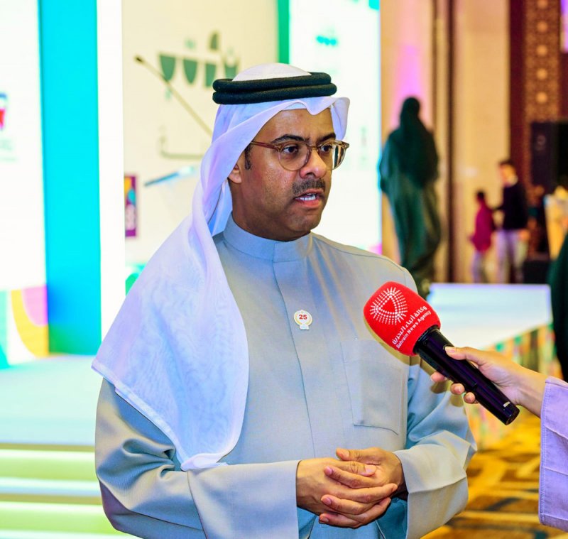 مبادرة "نكتب بالعربية" نجحت بتحقيق أهدافها في اكتشاف المواهب الأدبية الشابة