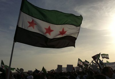 “البلاد” تتواصل مع مواطنين عالقين في سوريا.. والسفارة تتحرك