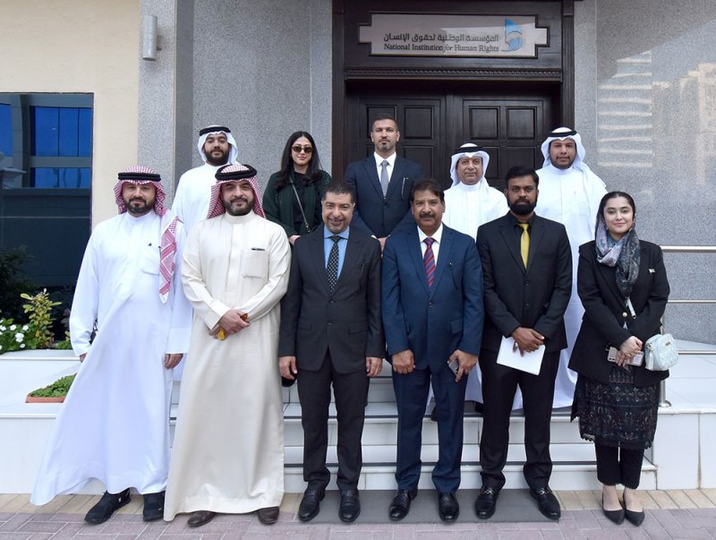 المؤسسة الوطنية لحقوق الإنسان تستقبل وفدًا من الأمانة العامة للتظلمات في باكستان