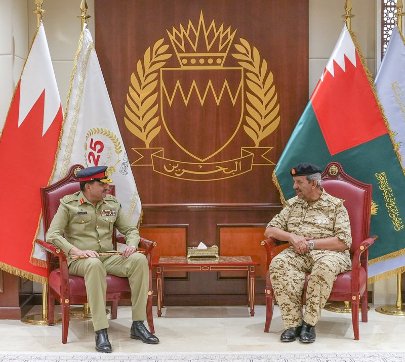 المشير: العلاقات مع باكستان عميقة