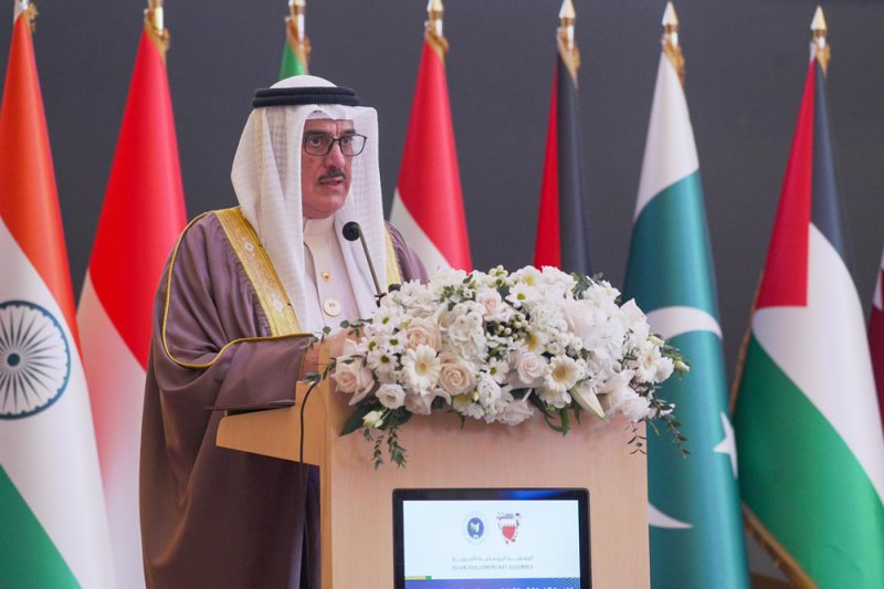 رئيس “النواب”: اهتمـام بحرينـي بتعزيـز التعـاون مـع “الآسيويـة”