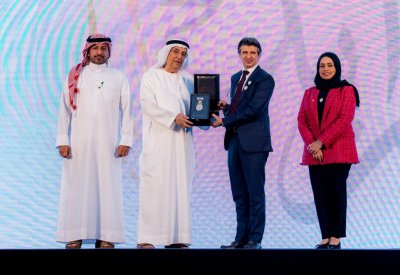 استعراض تجربة البحرين بتنظيم الطب البديل في "الشيخ زايد العالمية للطب التكميلي"