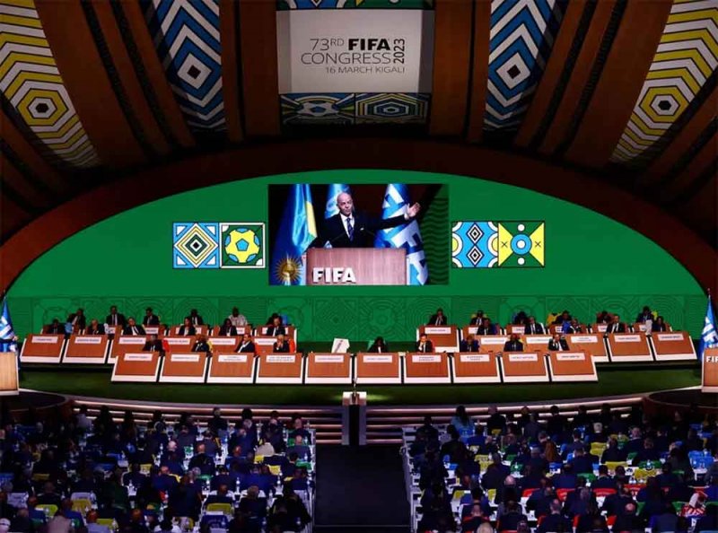 الاتحاد الدولي لكرة القدم يُعلن رسمياً عن فوز السعودية باستضافة "مونديال 2034"