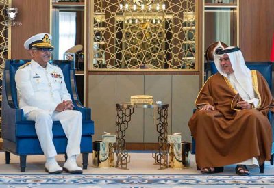 سمو ولي العهد نائب القائد الأعلى للقوات المسلحة رئيس الوزراء يؤكد متانة العلاقات التاريخية والشراكات الوثيقة بين البحرين وباكستان