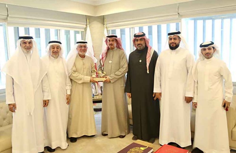 وزير "العدل" يستقبل رئيس مجلس إدارة جمعية الإصلاح