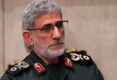بعد التخلي عن الأسد.. غاضبون في إيران يهاجمون الحرس الثوري