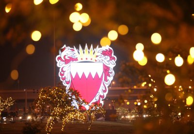 وكيل "البلديات": شوارع مملكة البحرين تتزين بإلانارة الليلية ابتهاجًا بالأعياد الوطنية