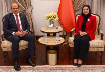 أمين رئاسة مصر يهنئ سفيرة البحرين في القاهرة بالعيد الوطني المجيد