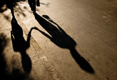 أحرقتهم وعدت للنوم.. اعتراف صادم لجزائري قتل أبناءه الـ4
