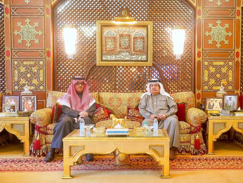 سمو الشيخ علي بن خليفة يستقبل القائم بأعمال السفارة السعودية
