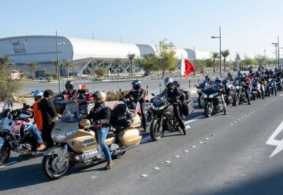 "اللجنة البحرينية للدراجات النارية (BMC) تشارك أعياد الوطن و تنظم مسيرة خاصة بالعيد الوطني المجيد"