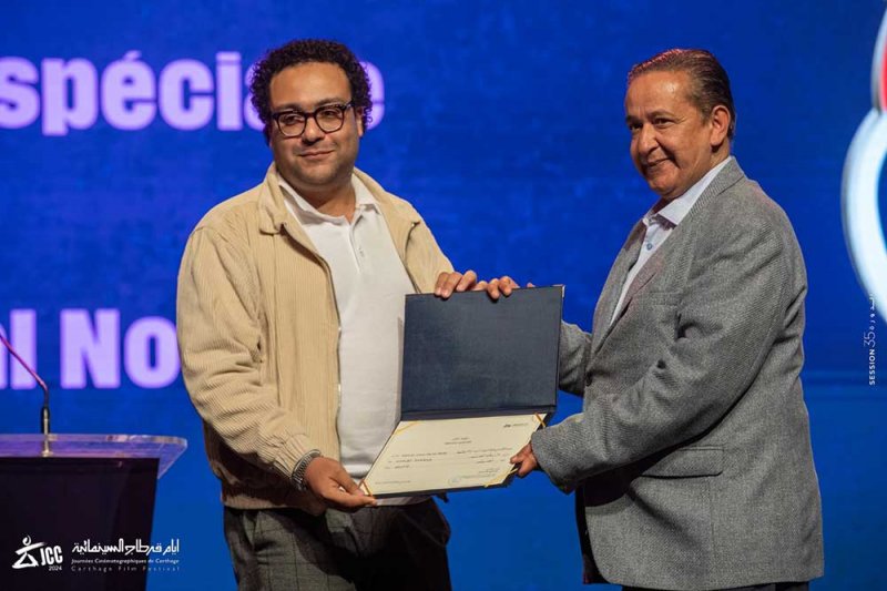 "البحث عن منفذ لخروج السيد رامبو" بتنويه خاص