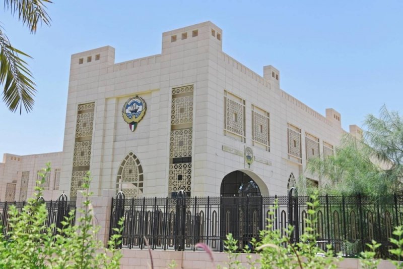 مجلس الوزراء الكويتي يوافق على فرض ضريبة 15% على الكيانات متعددة الجنسيات