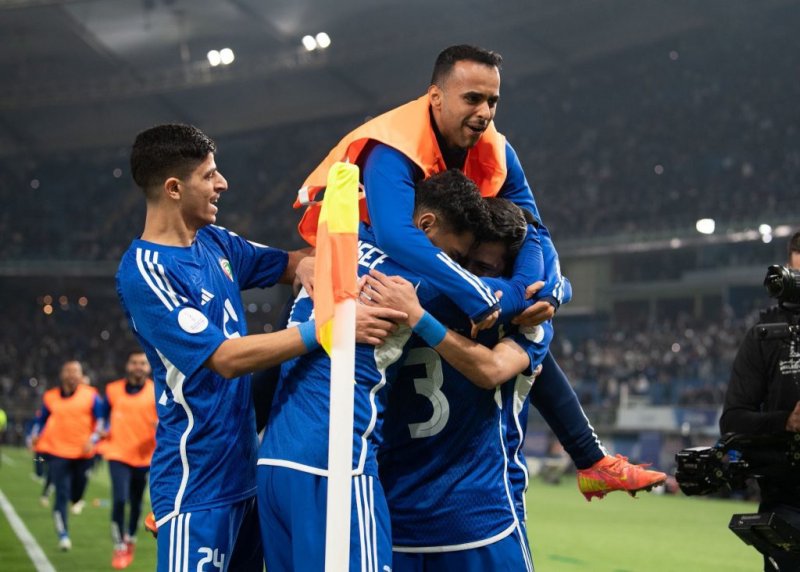 2000 دينار مكافأة للاعبي منتخب الكويت