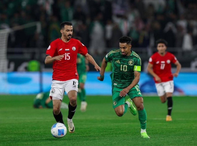 المنتخب السعودي يقلب الطاولة على اليمن ويحقق فوزه الأول في "خليجي 26"