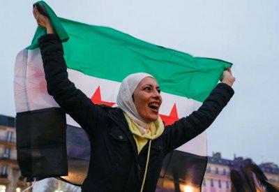 جدل وغضب بعد تصريح المرأة الوحيدة في إدارة سوريا الجديدة