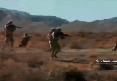 تركز على "الرد السريع".. إيران تبدأ مناورات قرب حدود العراق