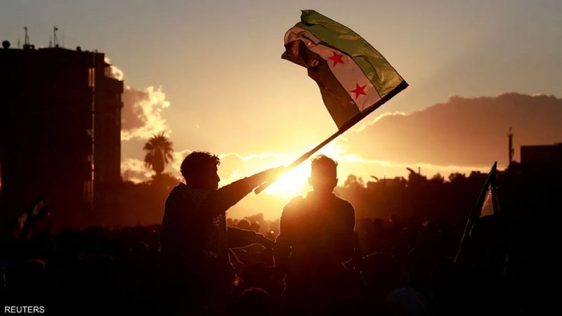 انتهى "كابوس" الأسد.. هل حلم "عودة المنفيين" قابل للتحقق؟