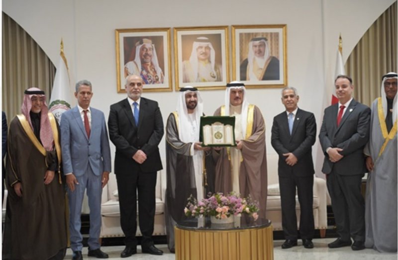 رئيس مجلس النواب يستقبل رئيس البرلمان العربي
