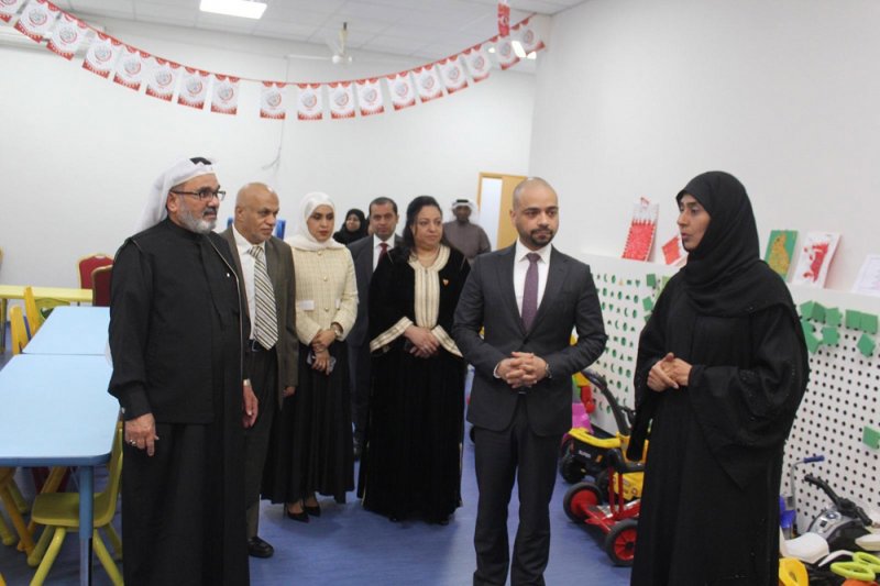 وزير التنمية الاجتماعية يطلع على خدمات جمعية الصداقة للمكفوفين