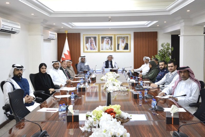 محافظ وأهالي الشمالية يهنئون جلالة الملك المعظم بمناسبة حصوله على وسام القائد وبمناسبة الذكرى 28 لتأسيس الحرس الوطني