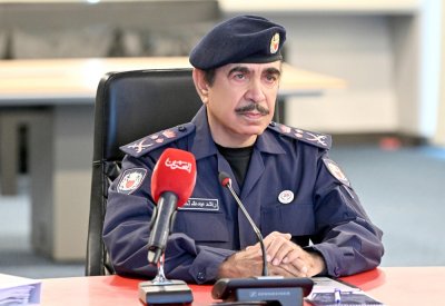 وزير الداخلية يشهد ختام التمرين البحري المشترك "الحارس اليقظ 13"