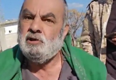 بعد الجدل.. إيران تكشف هوية ومصير العجوز "الغامض" في سوريا