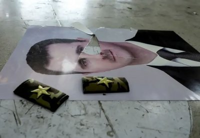 نجل عبدالحليم خدام: بشار الأسد زار عيادة نفسية أسبوعياً