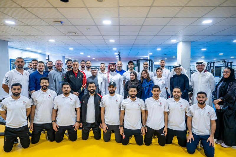 أمين عام "الأولمبية" يشهد ختام دورة دليل الإدارة الرياضية